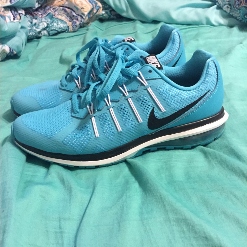Blue Max Dynasty Nike’s (women’s 9)